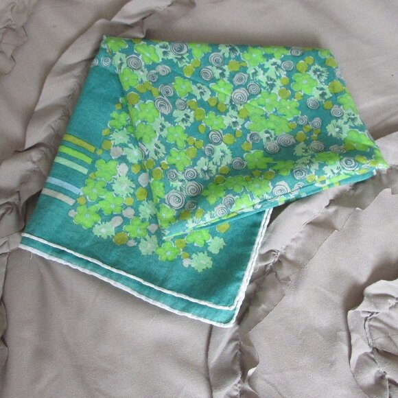 vintage designer bandana scarf - Picture 5 of 5